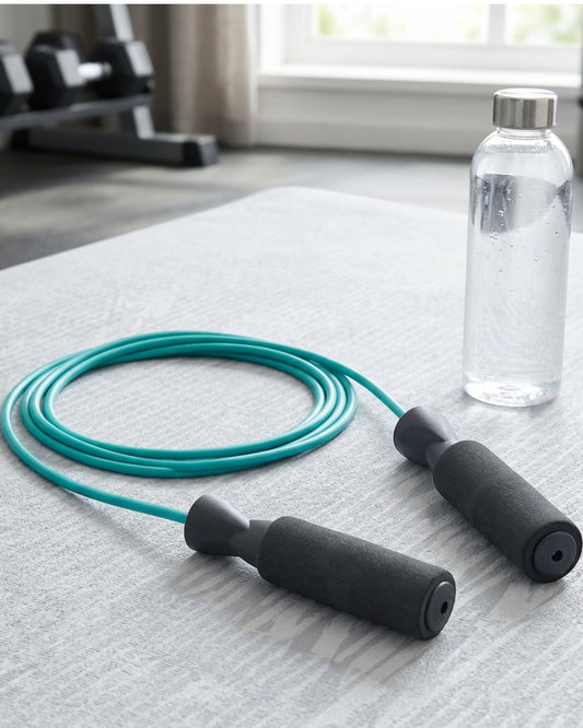 Xvna Adjustable PVC Fitness Jump Rope 2.8 m Teal - Lifestyle view